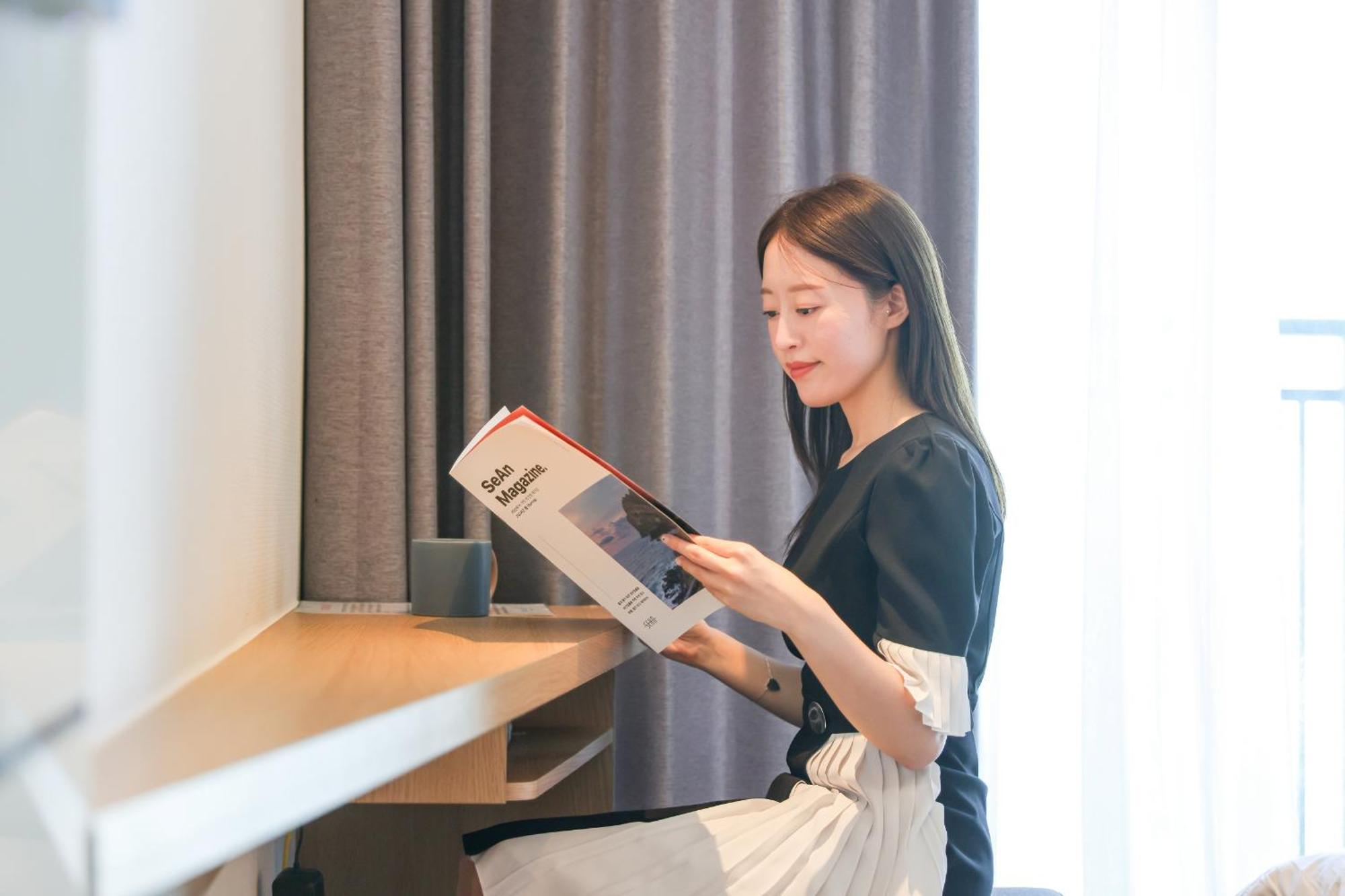 From H The Best Hotel Jeju Seongsan Сеогвипо Екстериор снимка